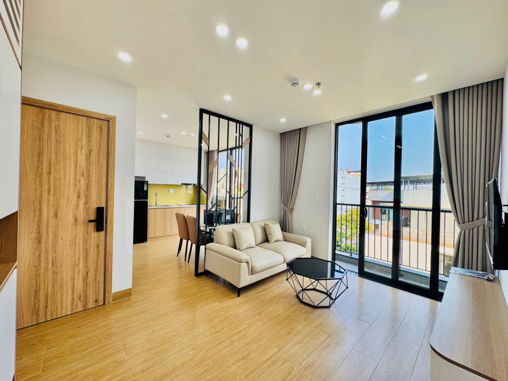 Sự thấu hiểu sâu sắc về đặc điểm kiến trúc và khí hậu địa phương